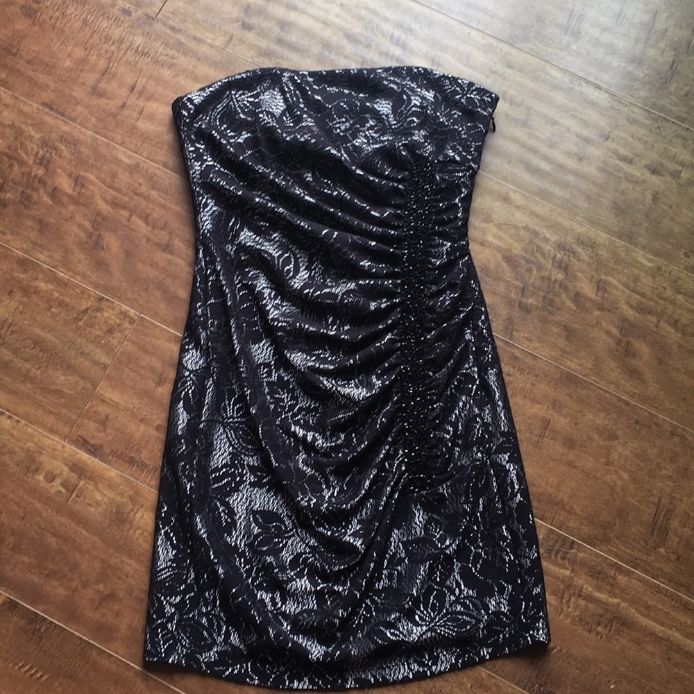 Black Lace Strapless Dress - Picture 2 of 6
